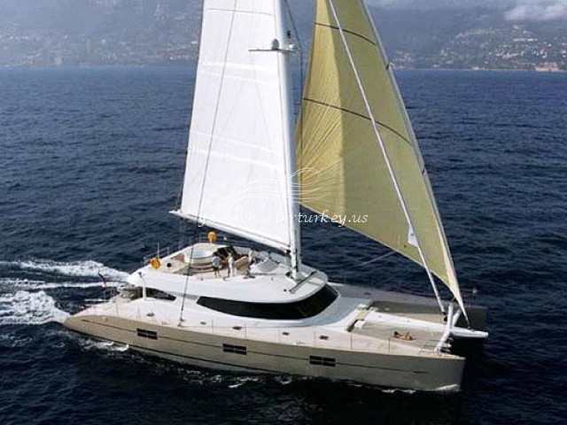buy sailing yacht